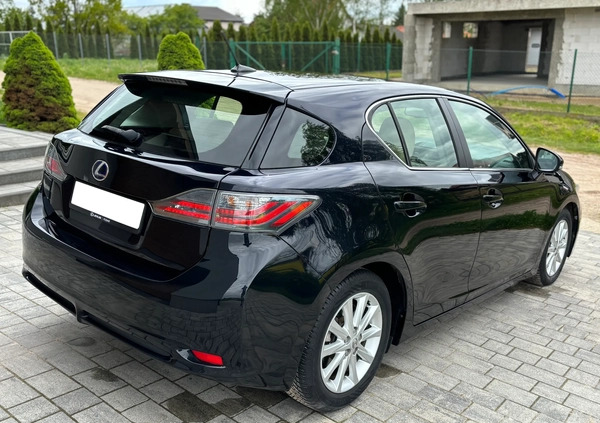 Lexus CT cena 43900 przebieg: 225000, rok produkcji 2011 z Poznań małe 436